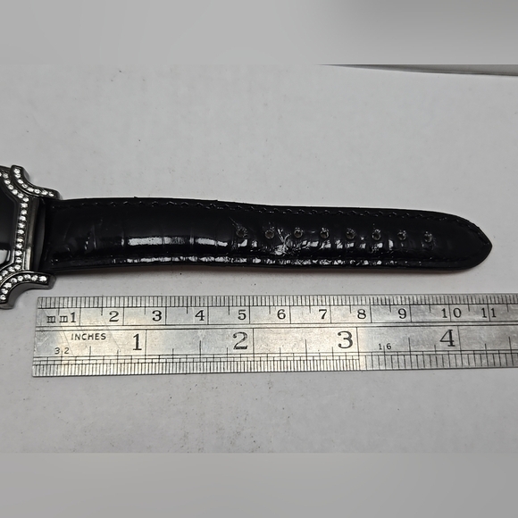 Womens Christian Joy Silver Tone Geometric Watch Crystals Leather New Battery - Picture 7 of 11